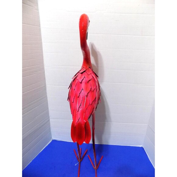 NEW Metal Flamingo Statue Figurine Sculpture Home Decor Florida Souvenir - Picture 5 of 6